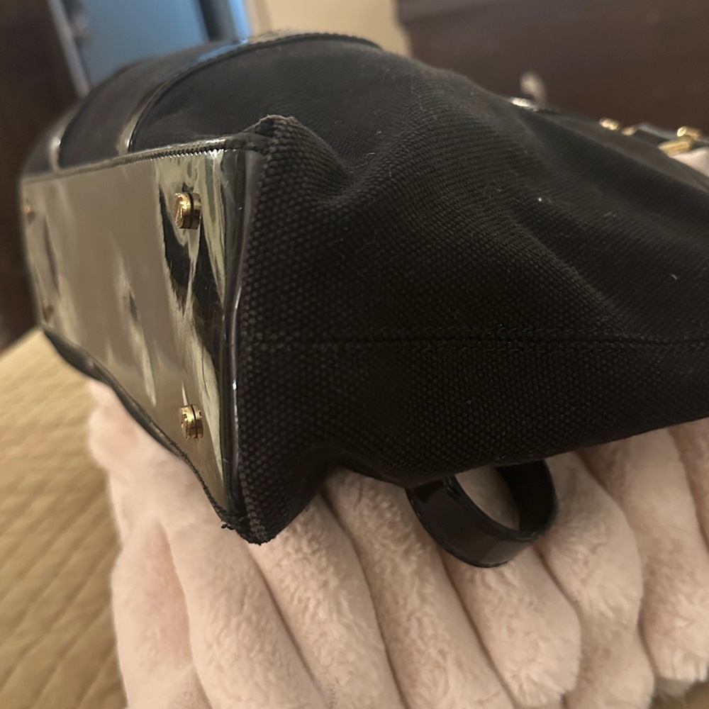 Tory Burch Black and Gold Women's Bag - Picture 5 of 9